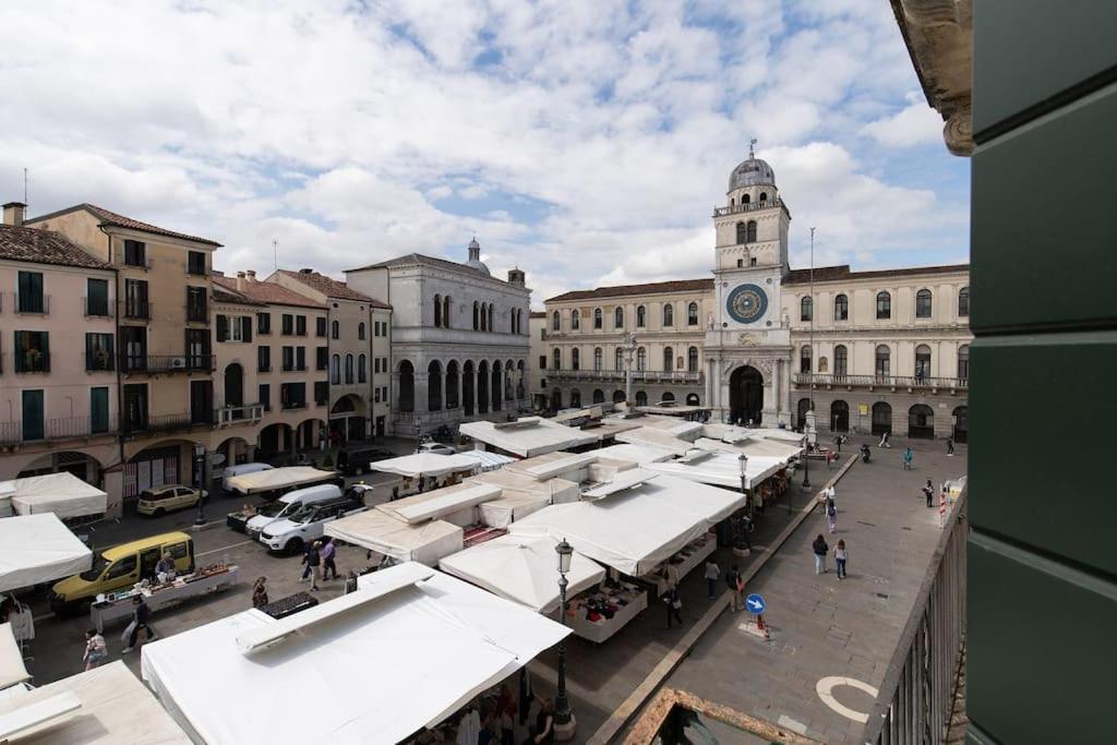 Enjoy Home - Appartamento Orologio, Piazza Dei Signori Padoue Extérieur photo
