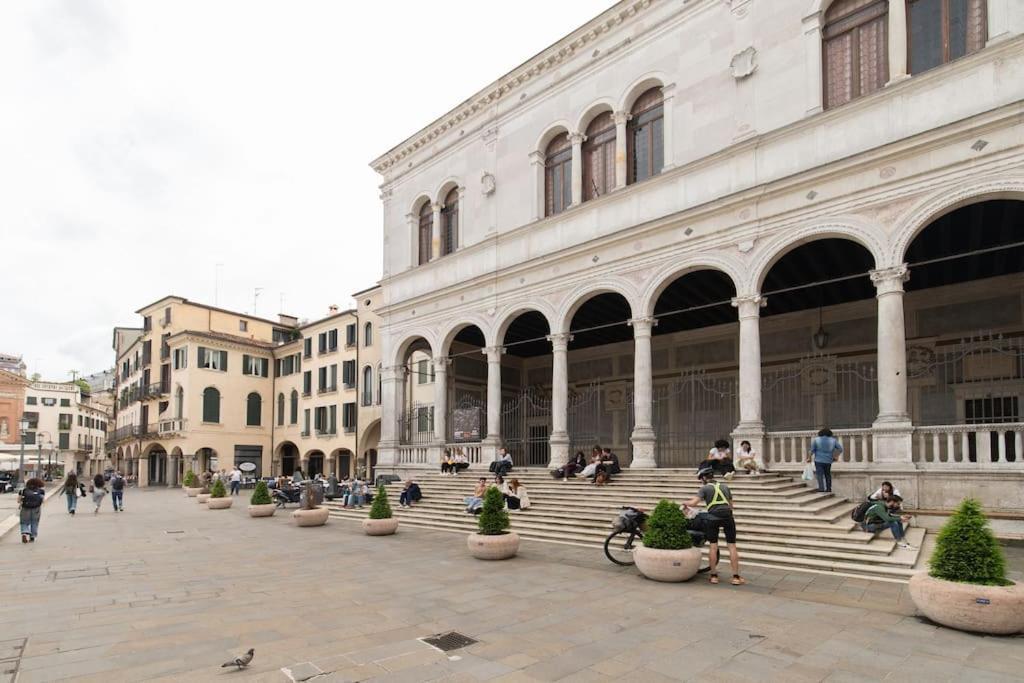 Enjoy Home - Appartamento Orologio, Piazza Dei Signori Padoue Extérieur photo